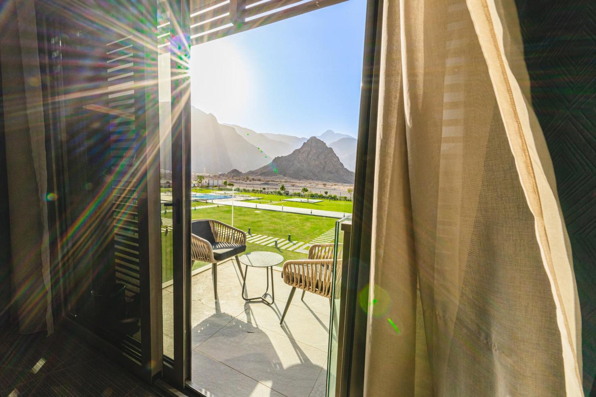 استراحة الفيحاء Al Feyhaa Resthouse Hotel Samail ภายนอก รูปภาพ